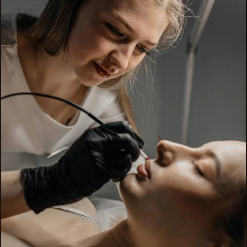 Апилус Электроэпиляция Лицо 45 руб (60 мин)