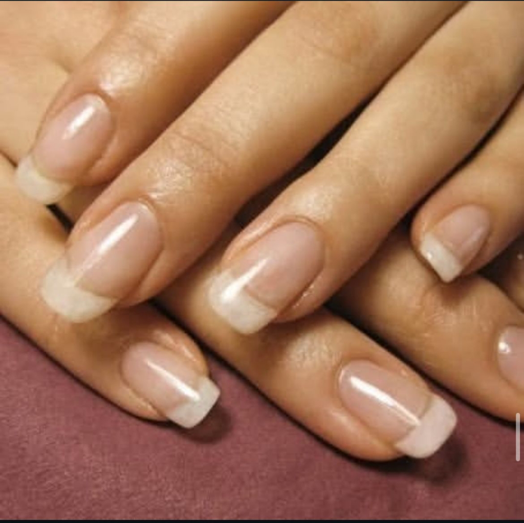 Маникюр с укреплением+гельлак