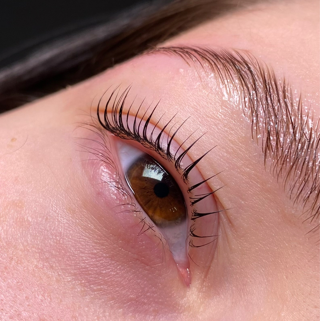 Ламинирование ресниц