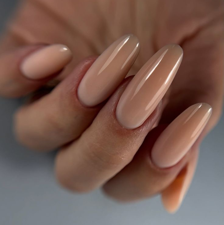 Наращивание ногтей