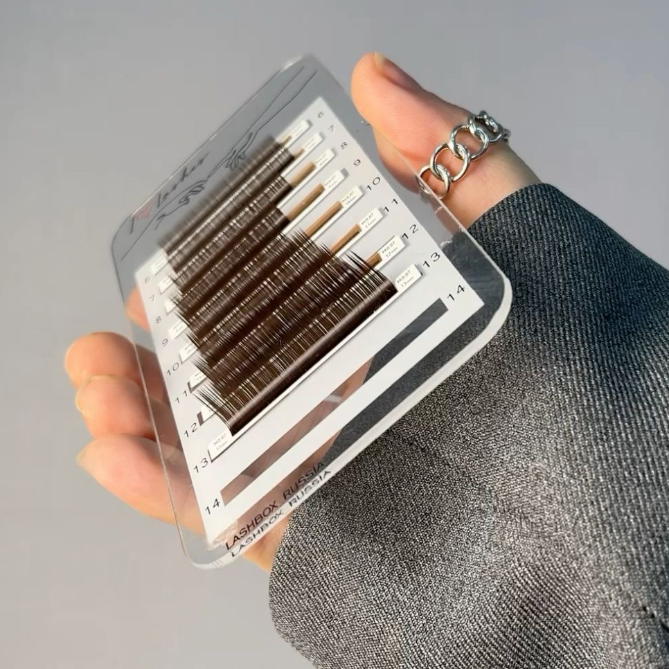 Наращивание ресниц 3,5D объема