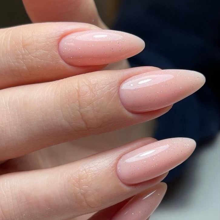 Маникюр + покрытие гелем  камуфляжным