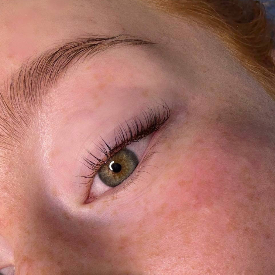 Ламинирование ресниц + окрашивание + ботокс