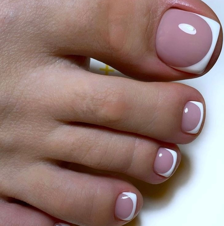 Дизайн френч (в педикюре)