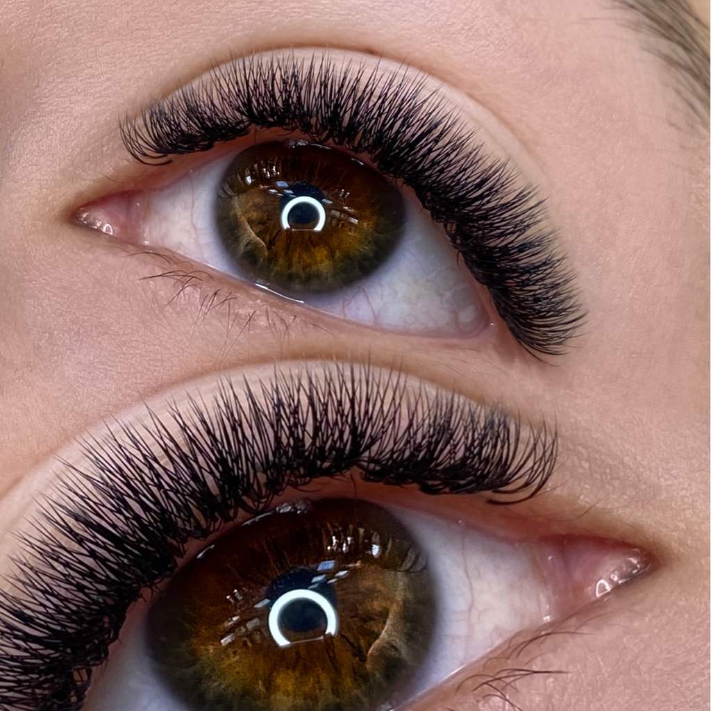 1,5 д наращивание ресниц