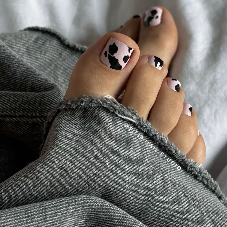 Аппаратный / комбинированный педикюр (полная стопа без замачивания ног) + покрытие гель-лак