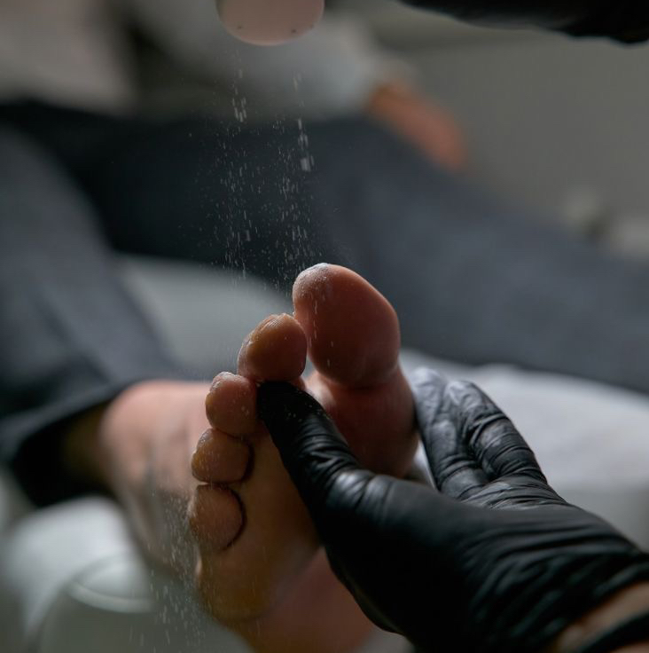 Педикюр мужской аппаратный (без замачивания ног)