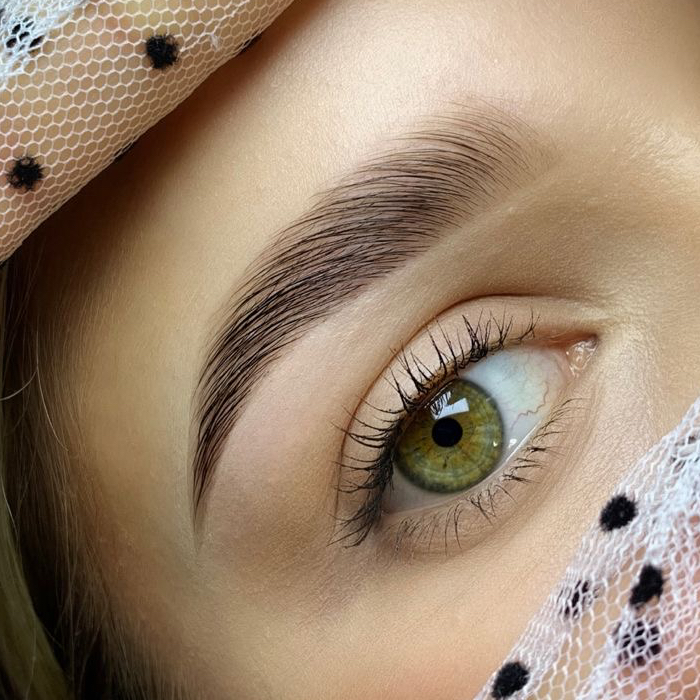 Долговременная укладка бровей