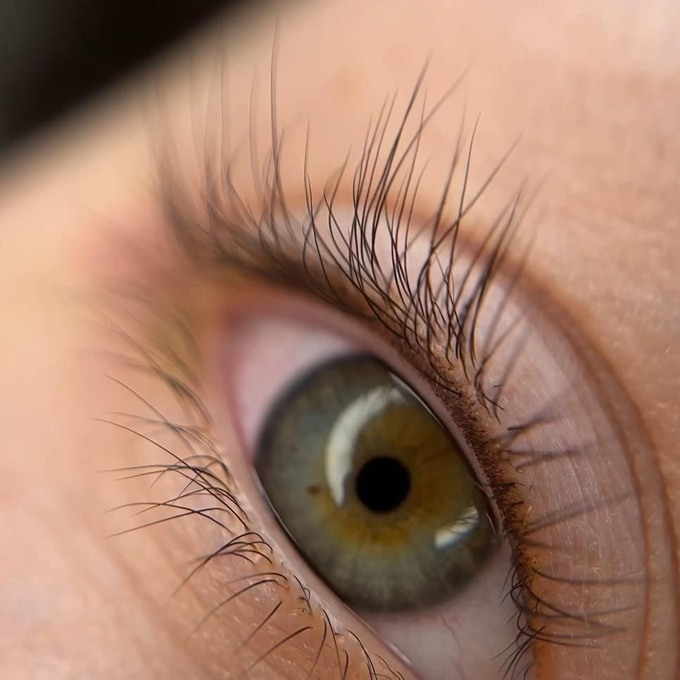 Окрашивание ресниц