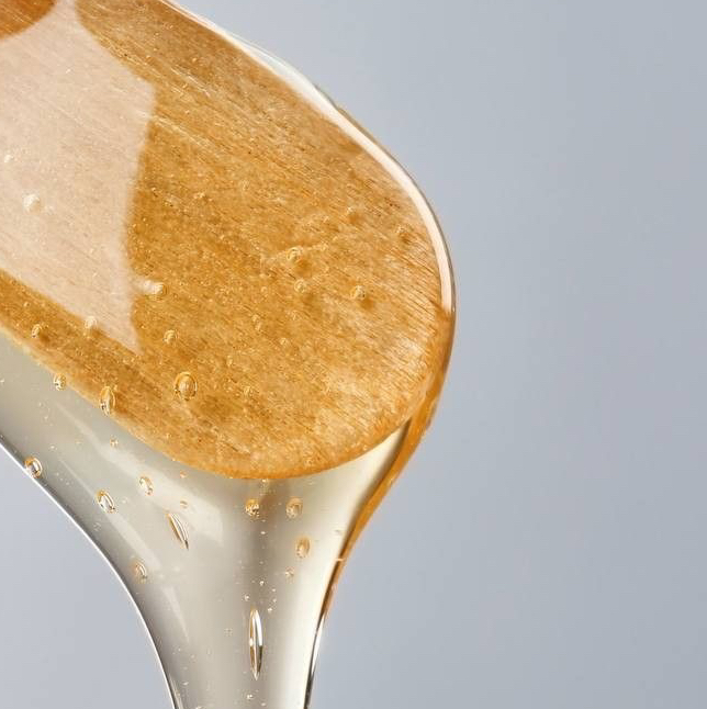 Эпиляция верхней губы (шугаринг)