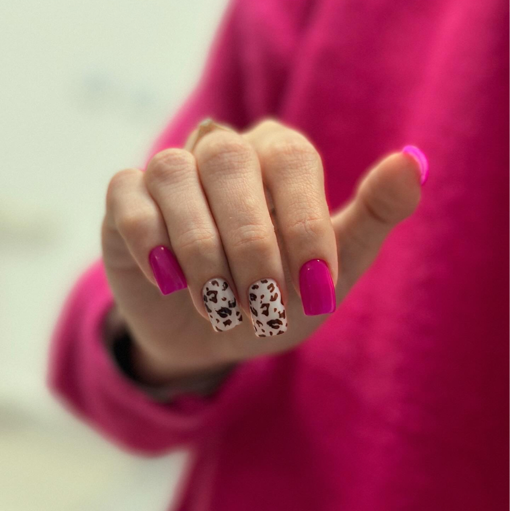 МОДЕЛЬ На этой услуге вы соглашаетесь на фото и видео «до» и «после», (Снятие, маникюр, покрытие) цвет, гель и дизайн я выбираю исключительно сама.