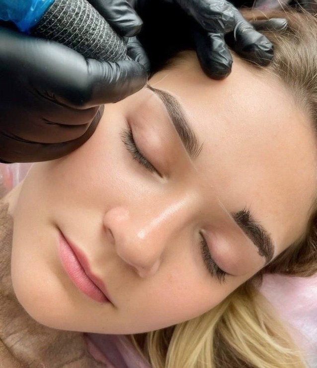 Рефреш (refresh) Тату макияжа ПМ Брови, Стрелки, Губы  (только своих выполненных работ) обновление перманентного макияжа через 12-18 месяцев.