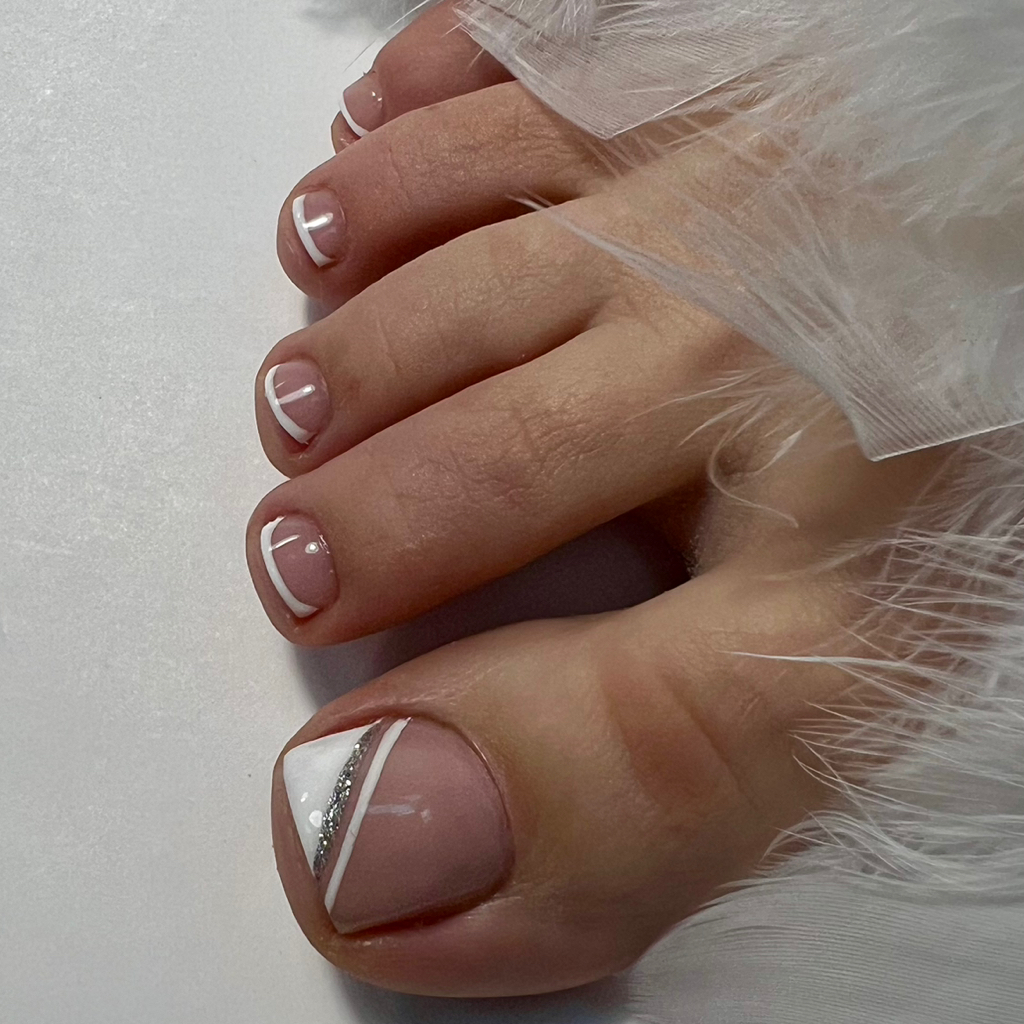 Педикюр пальчики + гель-лак