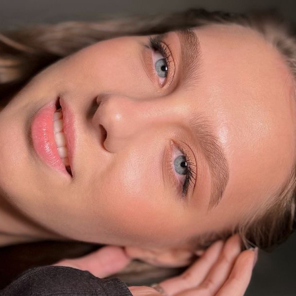 Комплекс GIRL - оформление бровей и окрашивание ресниц