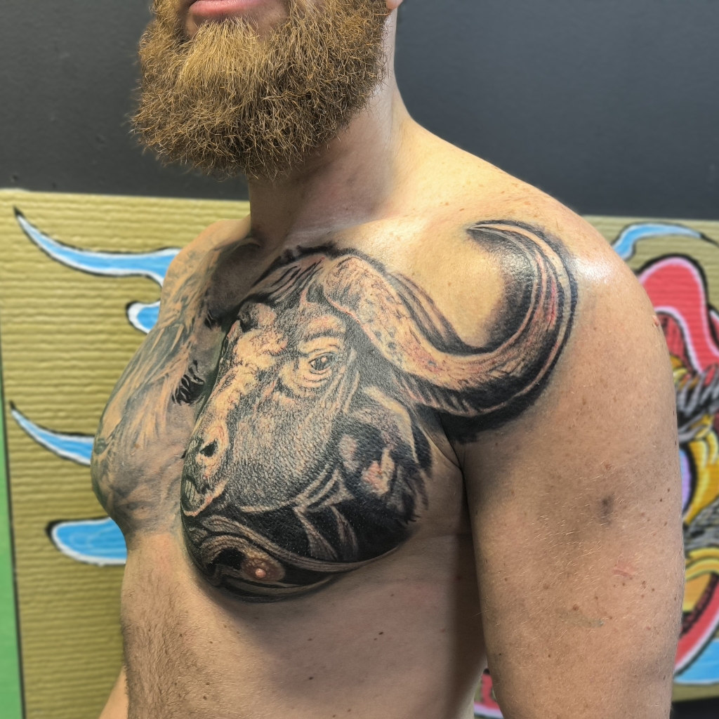 большое тату