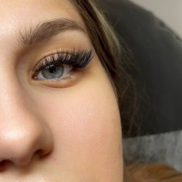 Наращивание ресниц любого обьема 1-2-3D