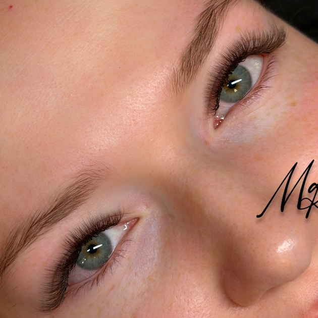 Наращивание ресниц 2D