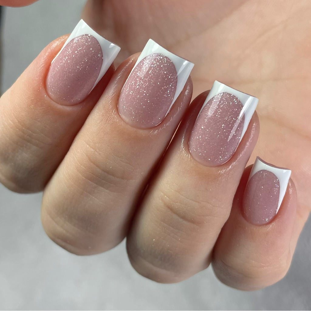 Комбинированный маникюр с дизайном френч/дизайн на все ногти