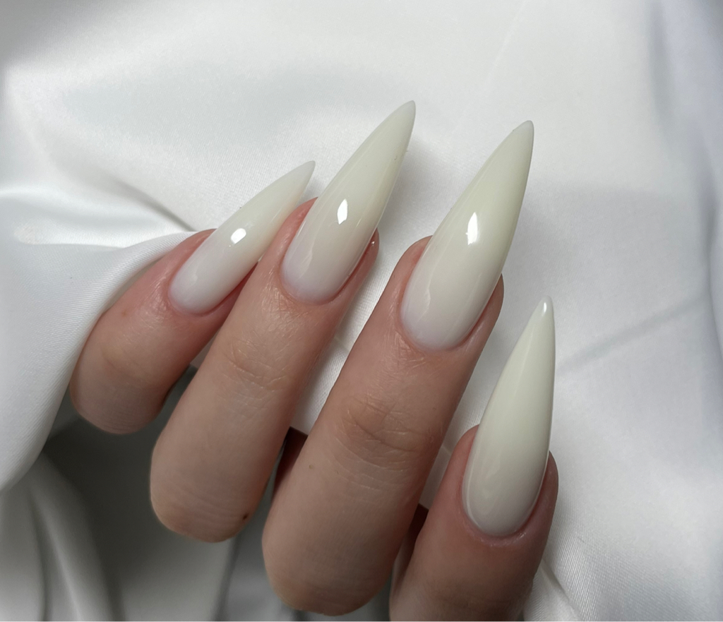 Маникюр и гель лак (длинные ногти)