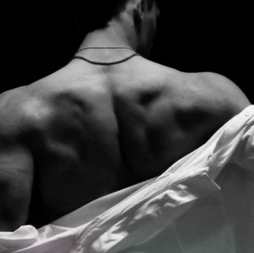 Плечи (мужчины)