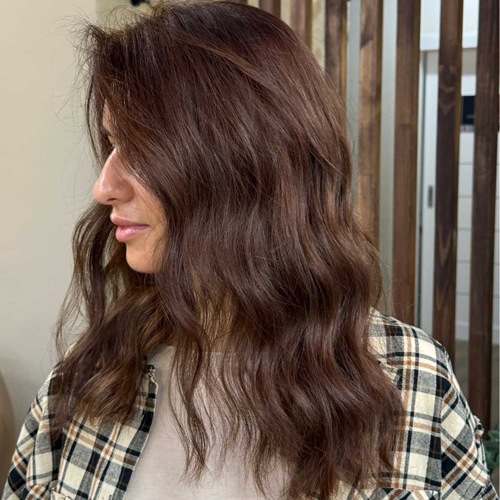 Окрашивание в один тон (средний волос)