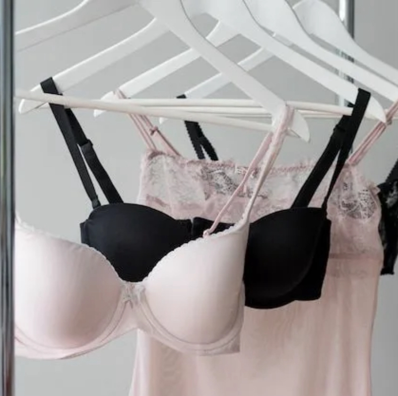 Консультация и подбор белья