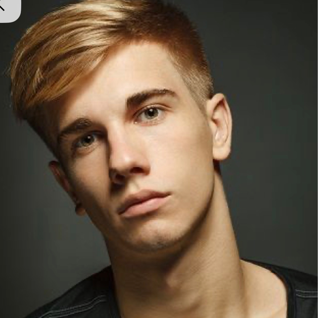 Стрижка модельная средние