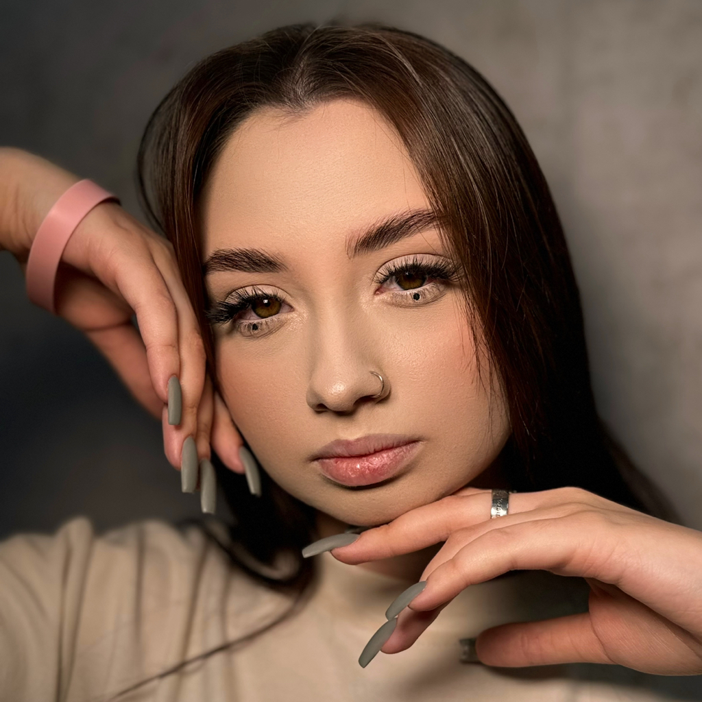 Ламинирование бровей с окрашиванием, коррекцией и уходом