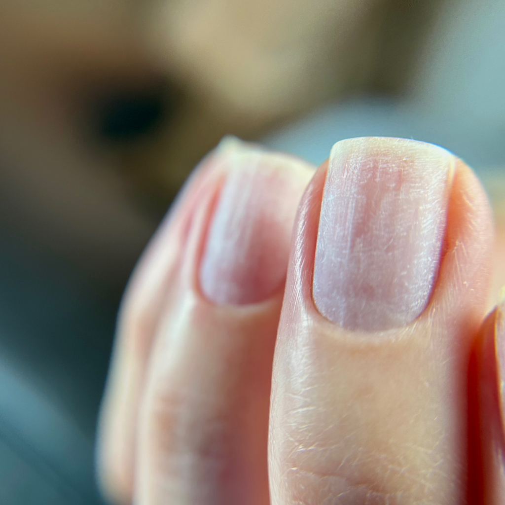 Маникюр без покрытия