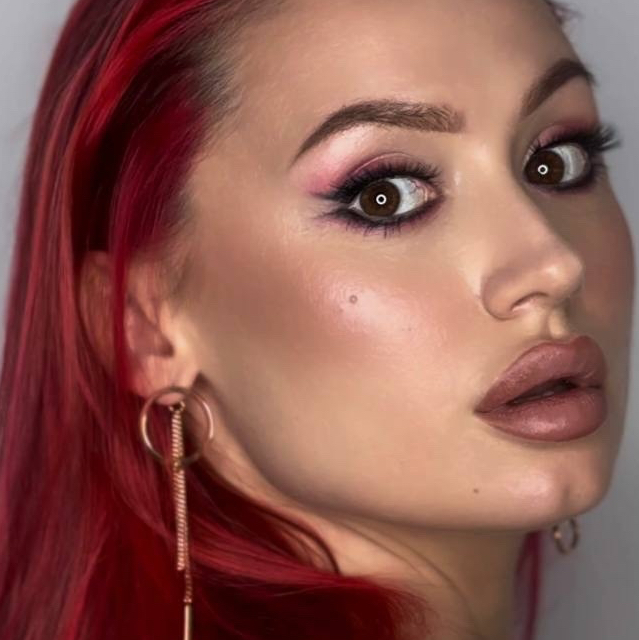 Вечерний макияж у Елены