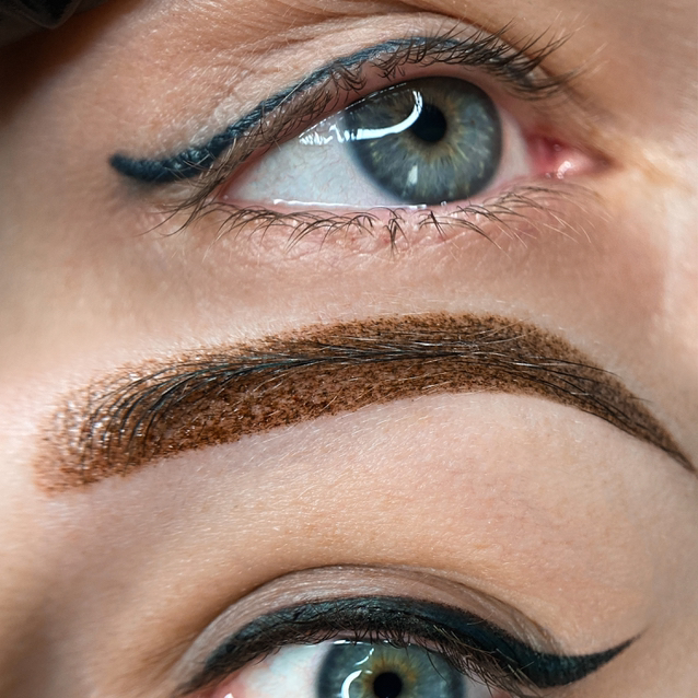 Перекрытие старого татуажа/перманента