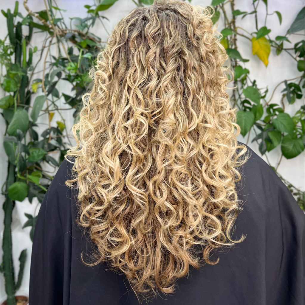 Кудрявая стрижка (длинные/густые волосы)