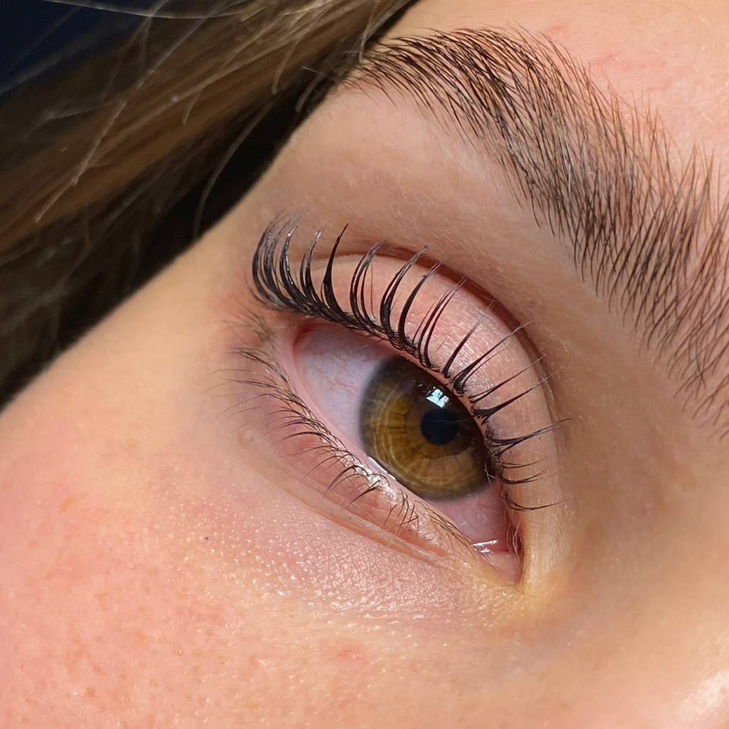 Ламинирование ресниц