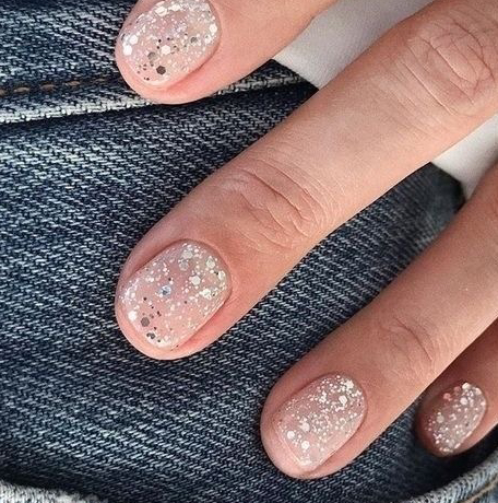 Обычный лак.