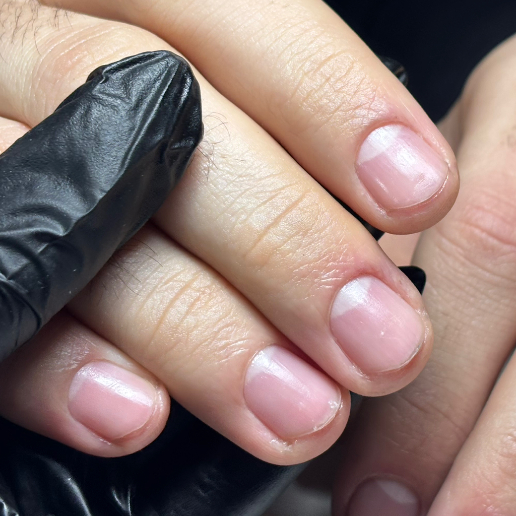 Маникюр мужской