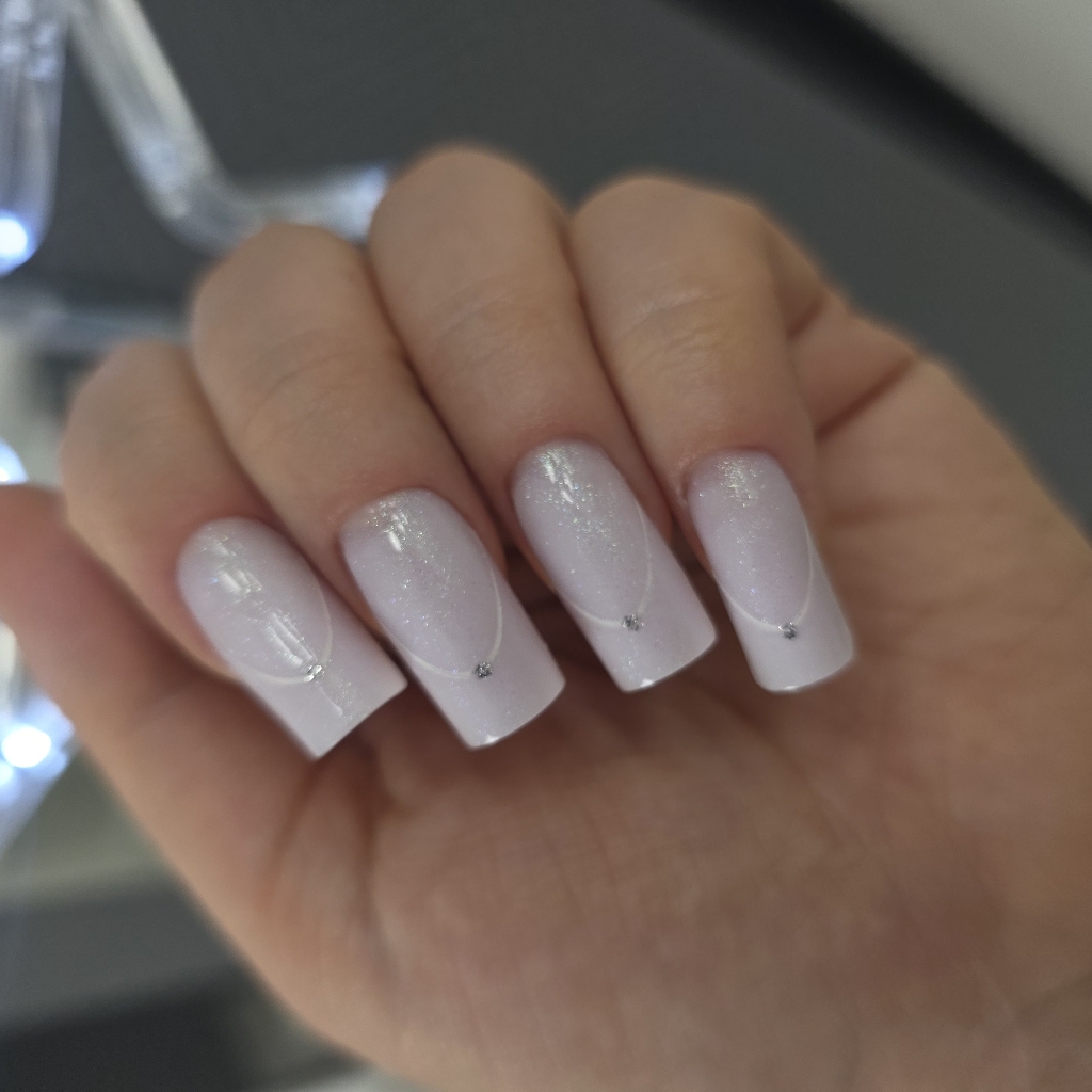 Наращивание ногтей+маникюр