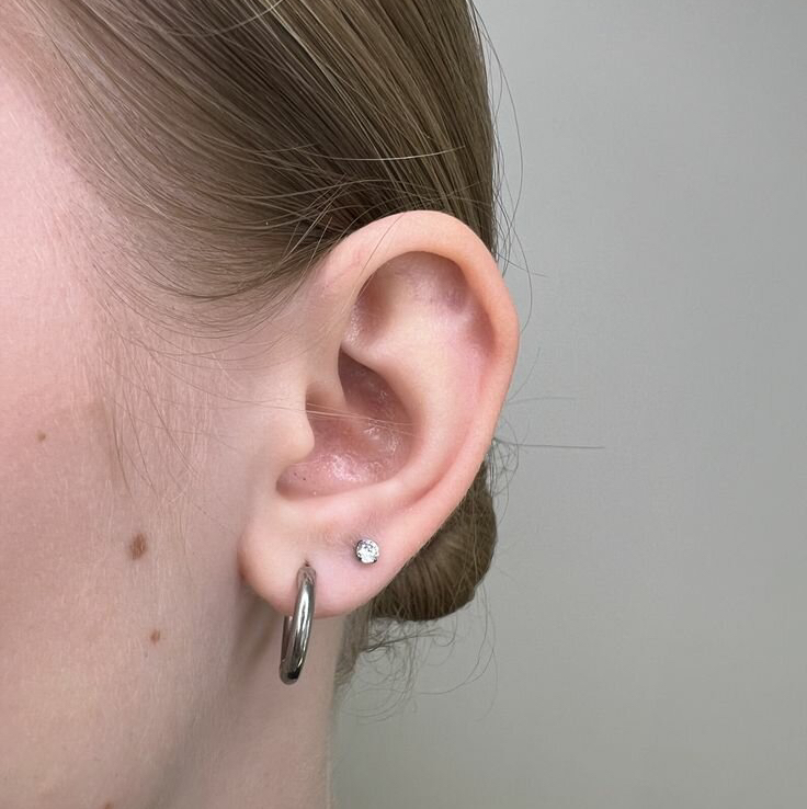 Прокол одного уха (мочка)