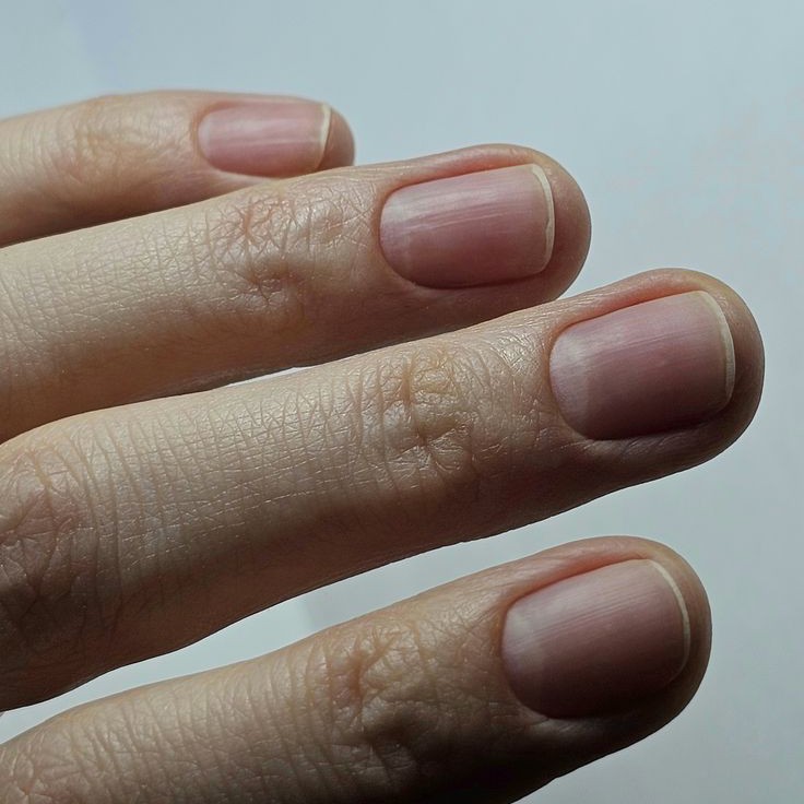 Комплекс 17. Маникюр, покрытие ЛАК