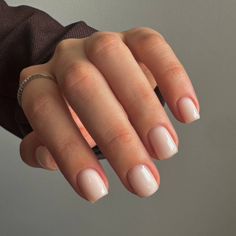 Комплекс 9. Снятие, маникюр, покрытие гель-лак + 1 наращивание ногтя