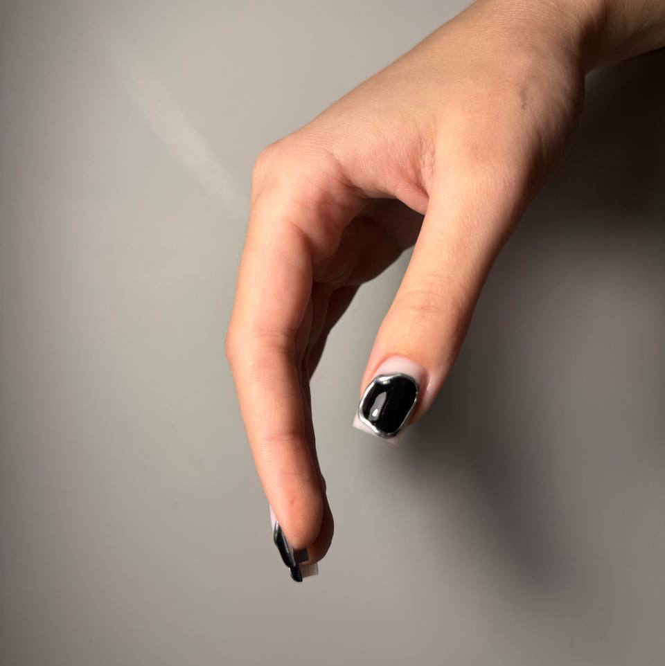 Пакет "L"  (длинные ногти +300) комбинированный маникюр + наращивание +укрепление гелем