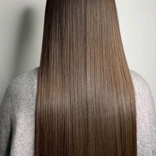 Кератиновое выпрямление волос