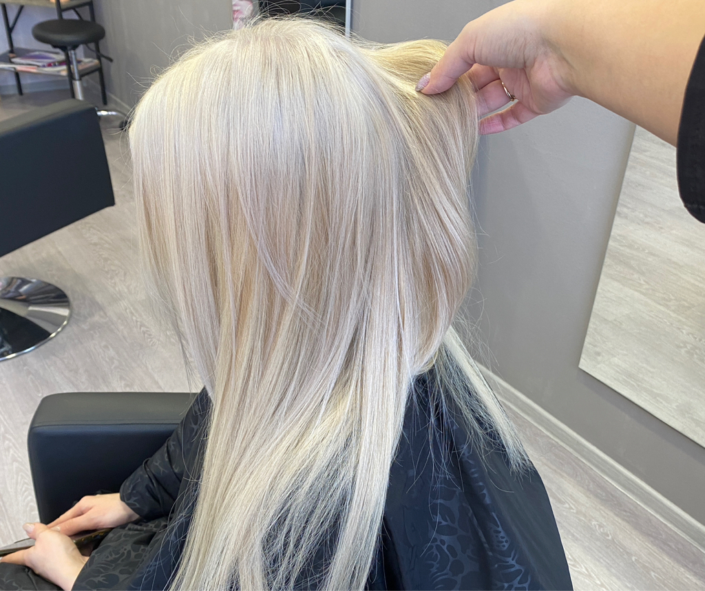 Тотал блонд