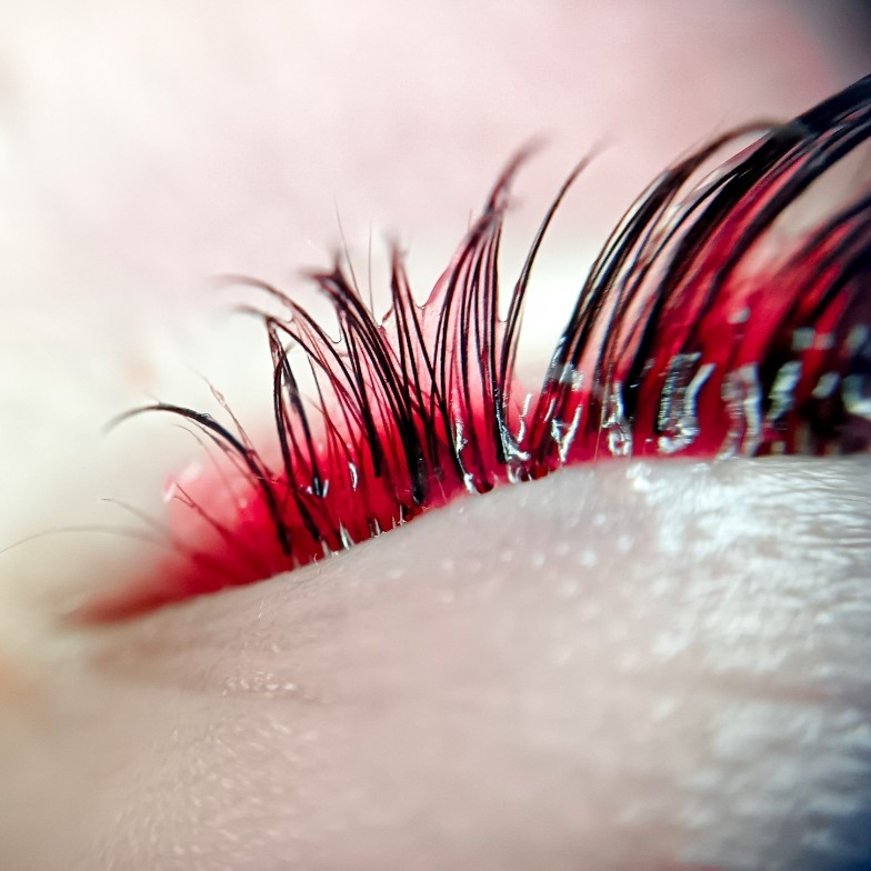 Снятие наращенных ресниц (моя работа, с последующим наращиванием)