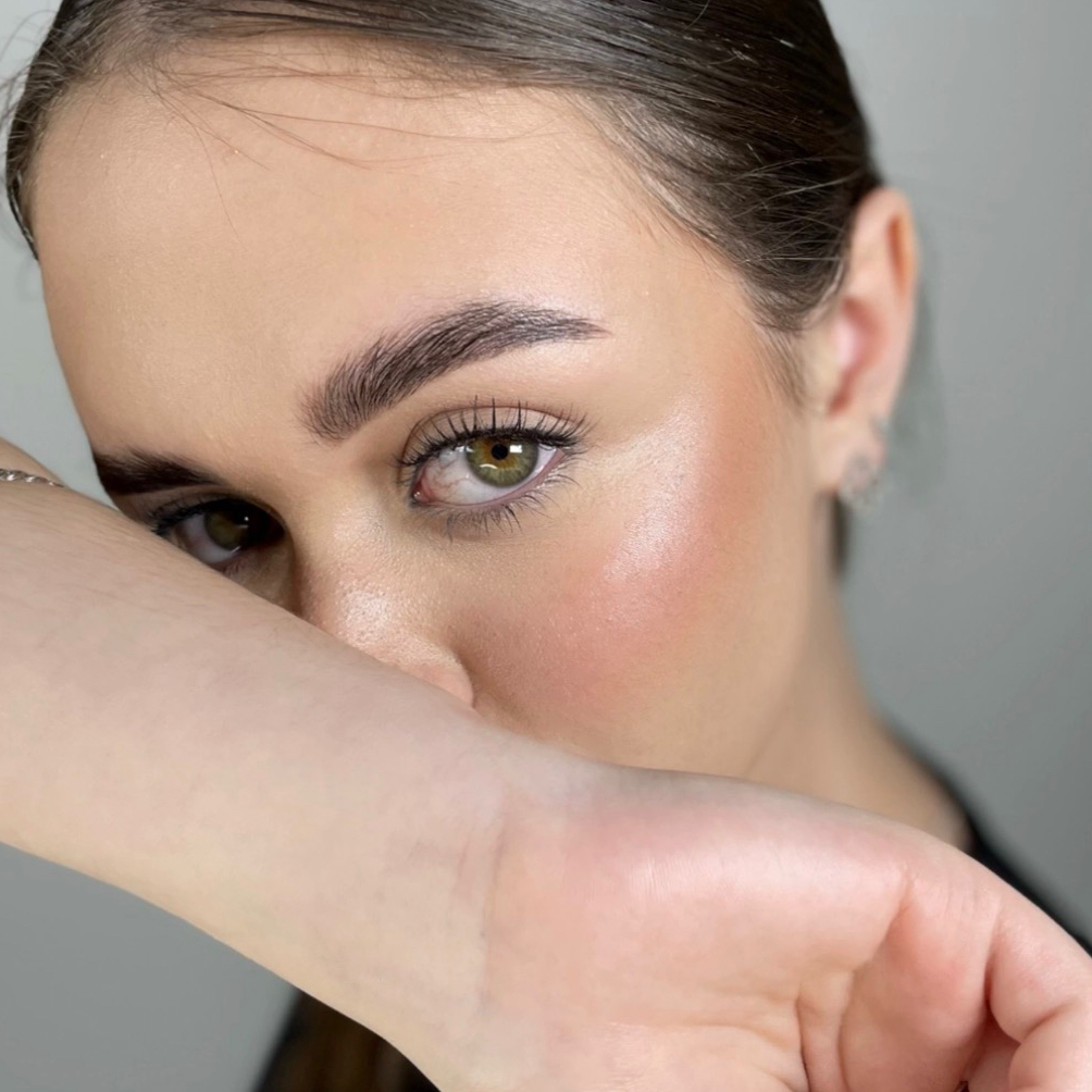 КОМПЛЕКС 1  
ДУ (с оформлением и окрашиванием) + Лами ресниц