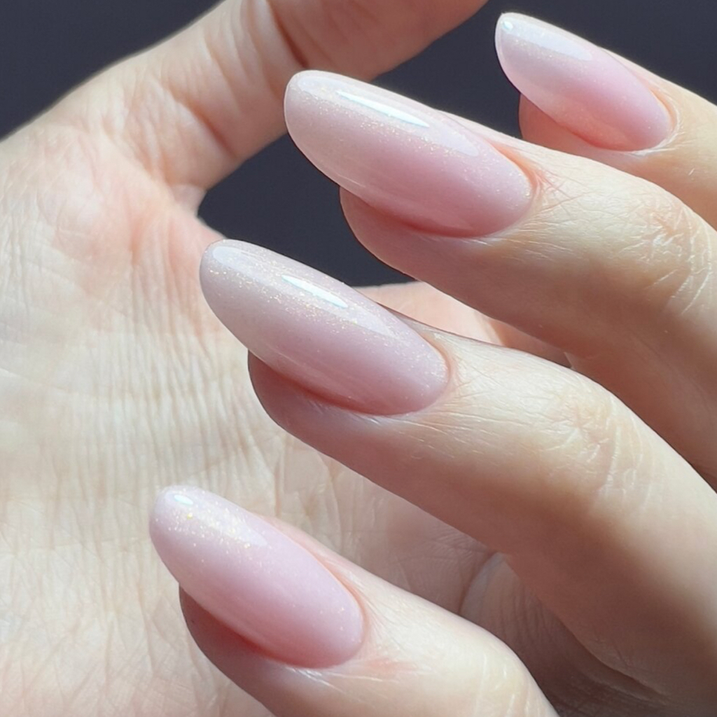 Маникюр + коррекция наращивание ногтей + покрытие гель-лак