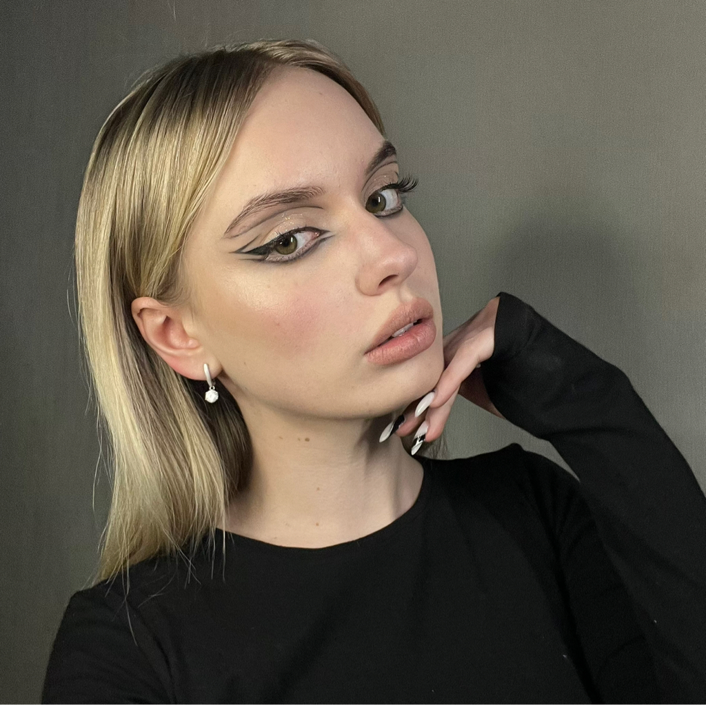 Макияж графический