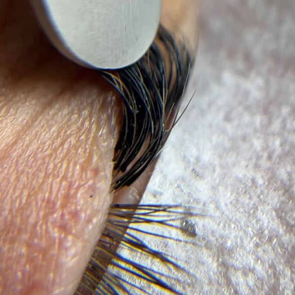 Коррекция ресниц