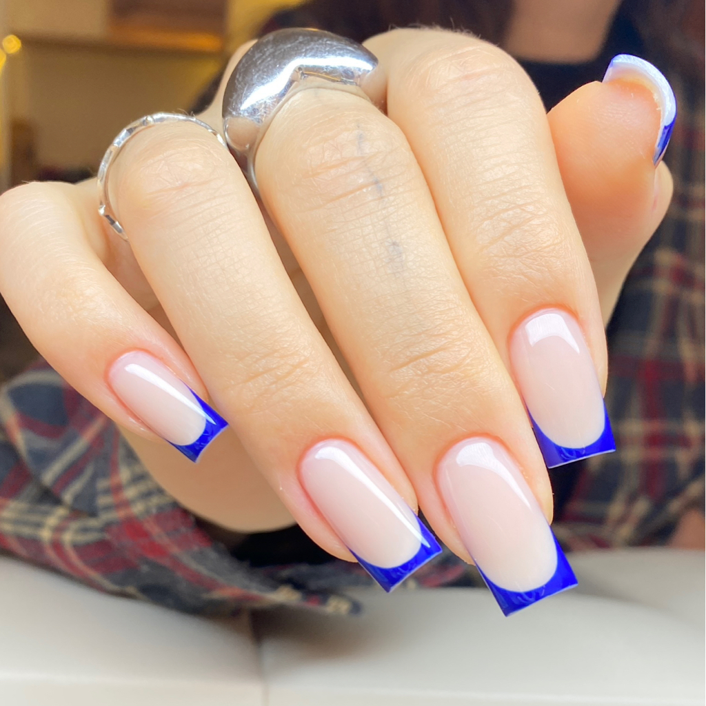 Маникюр с покрытием гель-лак