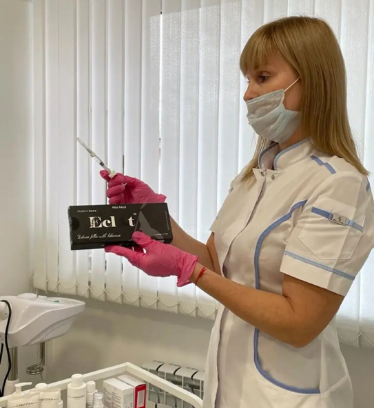 Контурная пластика губ