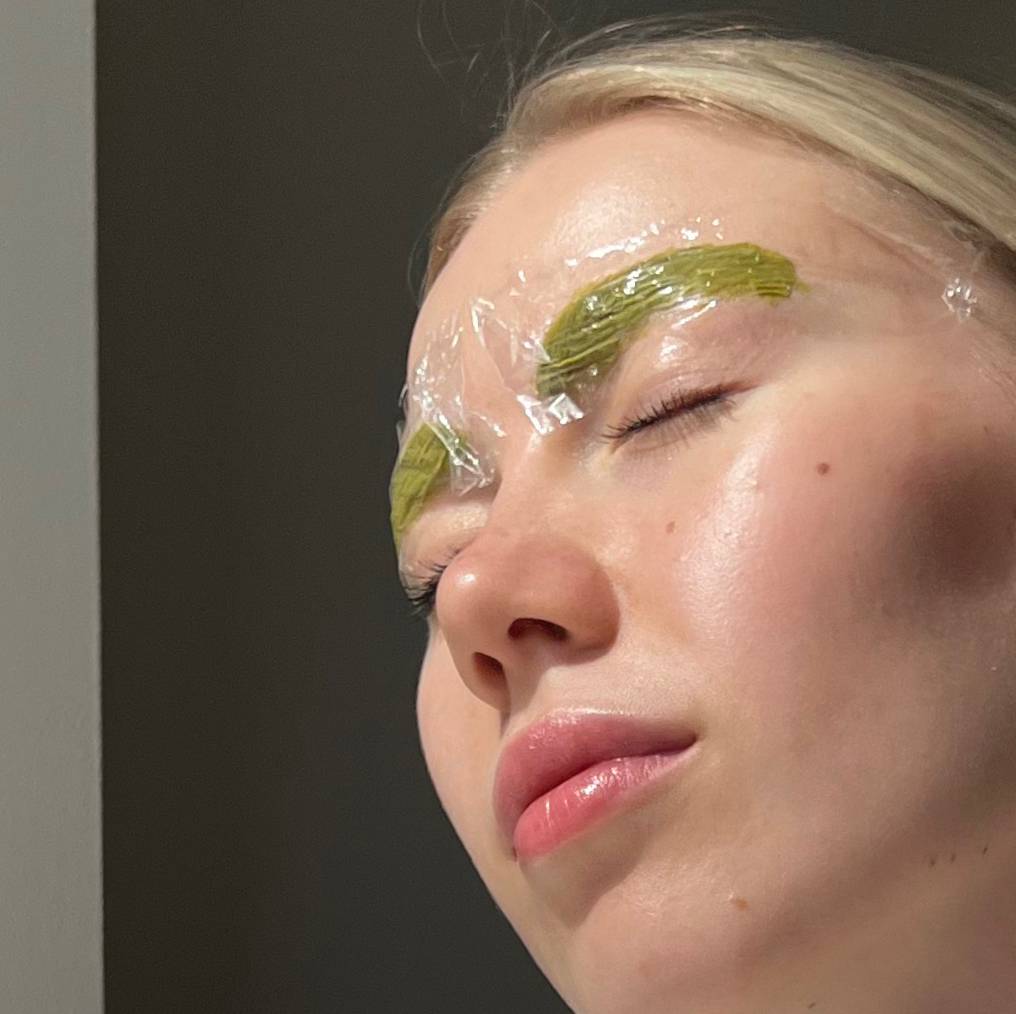 ORGANIC BROW Органический уход для восстановления бровей (с оформлением и окрашиванием)